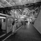 Roger Somville decoreert het metrostation ‘Hankar’ in Brussel 1976